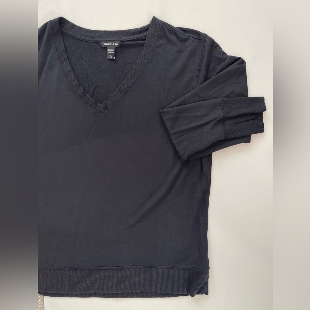 Athleta V-Neck Pullover Black Size XL